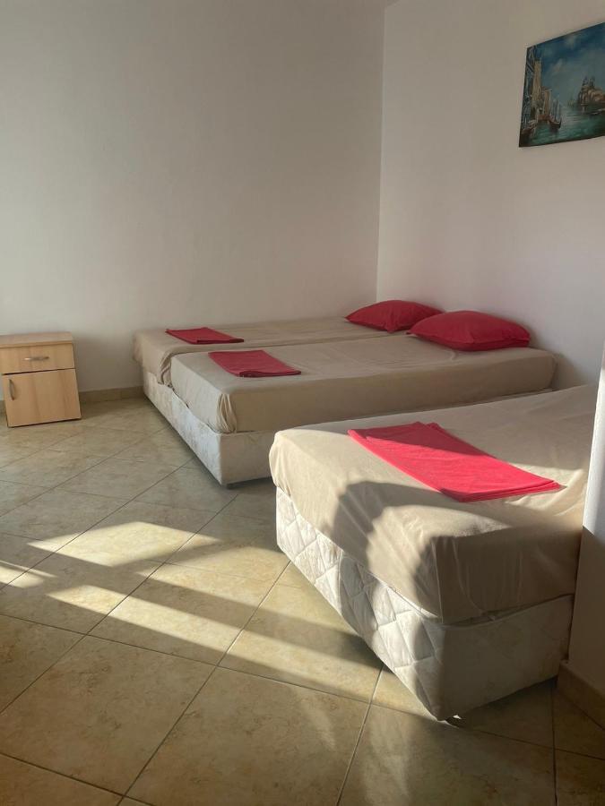 Apartmani Agovic Ulcinj Esterno foto