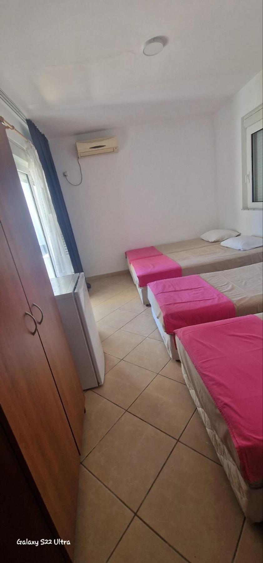 Apartmani Agovic Ulcinj Esterno foto